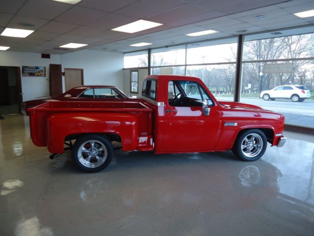 1984 GMC SIERRA STEPSIDE SHORTBED C-10 1984 GMC Sierra 1500