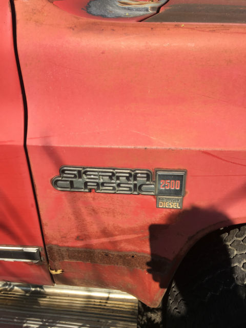 1984 GMC Suburban Diesel 4x4 - photo 10