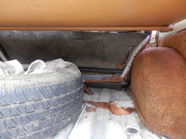 1984 Jeep Wagoneer - photo 11
