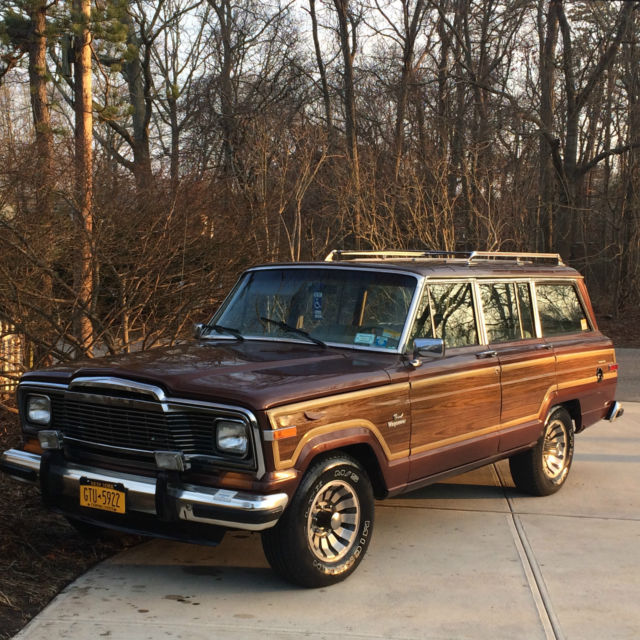 1984 Jeep Wagoneer - photo 9