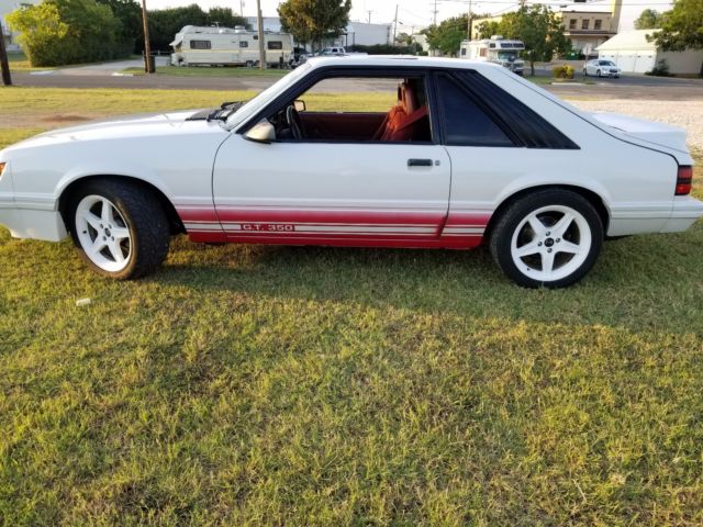 1984 Ford Mustang GT350 - photo 2