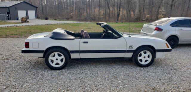 1984 Ford Mustang - photo 5