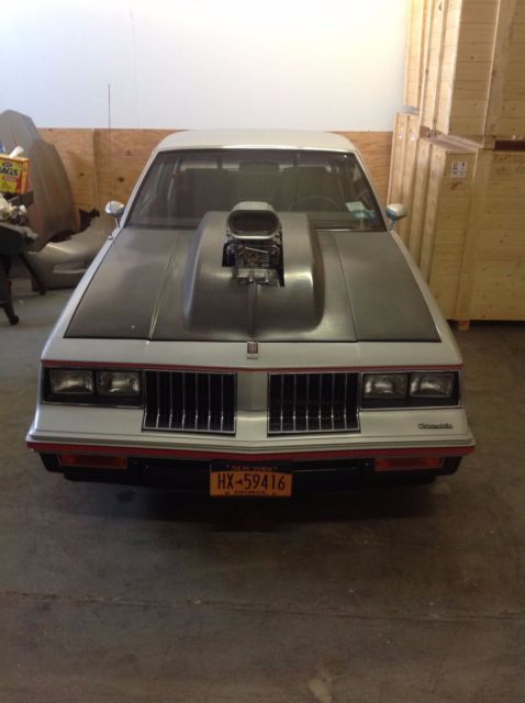 1984 Oldsmobile Hurst 2 Door