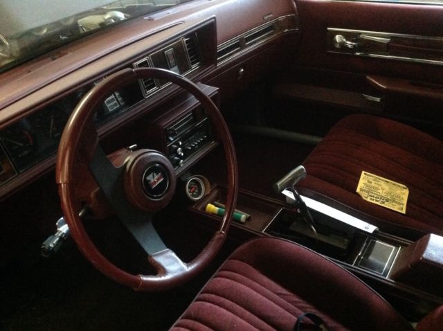 1984 Oldsmobile Hurst 2 Door - photo 8