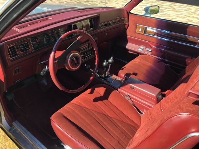 1984 Oldsmobile Cutlass Hurst Olds - photo 13