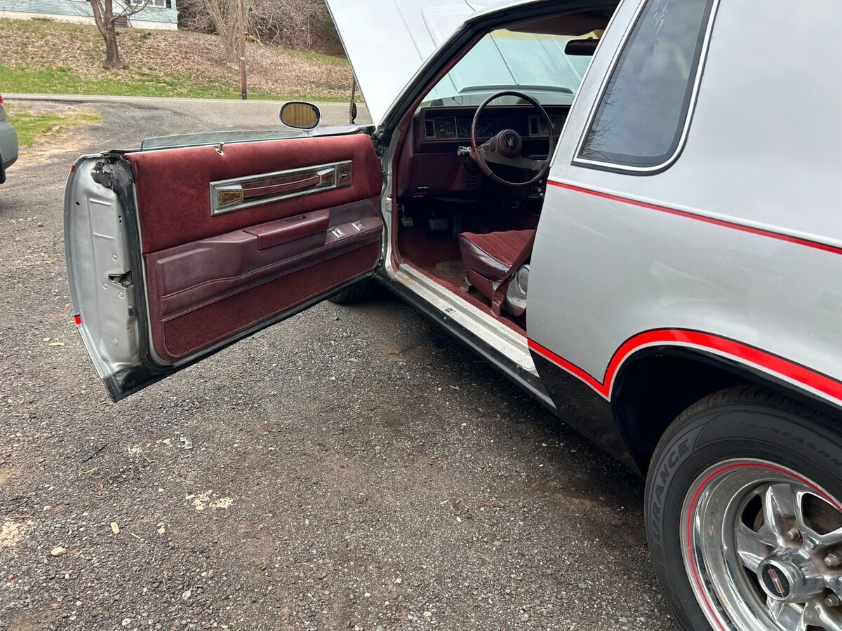 1984 Oldsmobile Cutlass Calais - photo 13