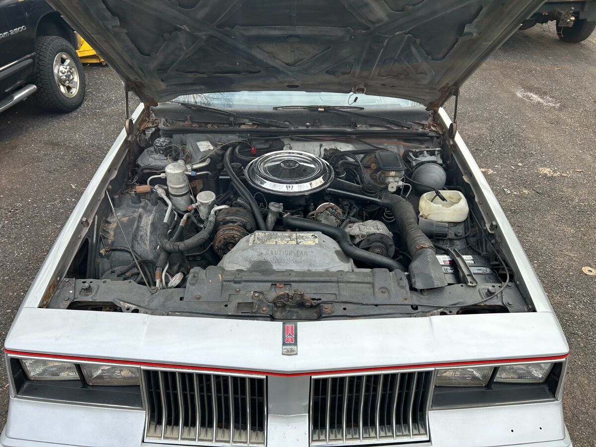 1984 Oldsmobile Cutlass Calais - photo 2