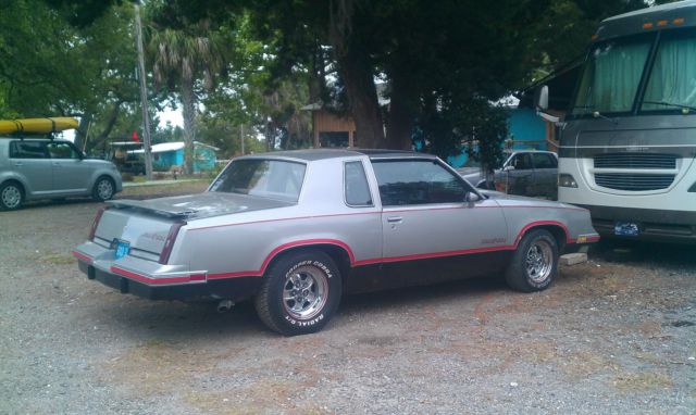 1984 Oldsmobile Cutlass Hurst/Olds - photo 2