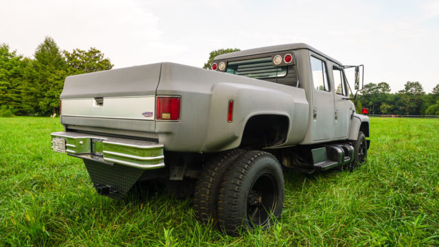 1984 International Harvester 1654 Crew Cab - photo 11