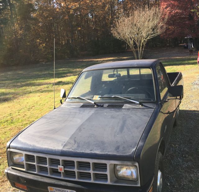 1984 Isuzu P'up Standard Cab Pickup 2-Door 2.2L Diesel MPG+ 5-Speed 1984 Isuzu Other Base Standard Cab Pickup 2-Door