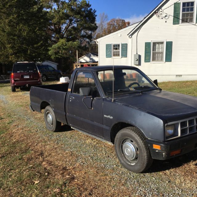 1984 Isuzu Other Base Standard Cab Pickup 2-Door - photo 3
