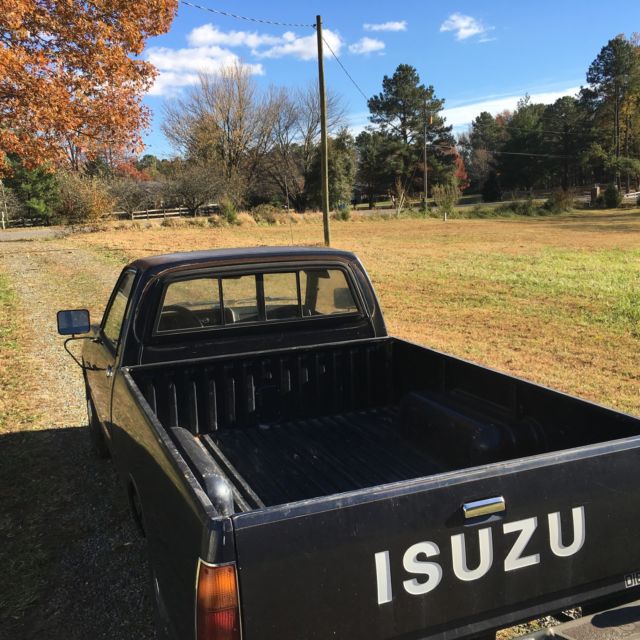 1984 Isuzu Other Base Standard Cab Pickup 2-Door - photo 5