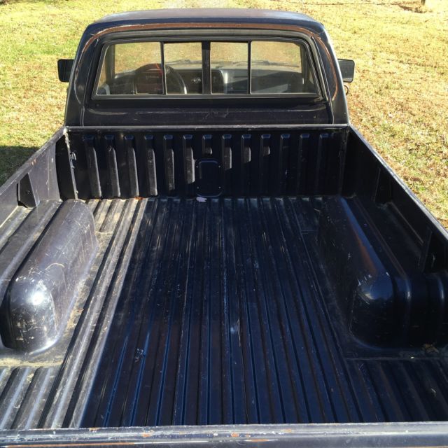1984 Isuzu Other Base Standard Cab Pickup 2-Door - photo 6