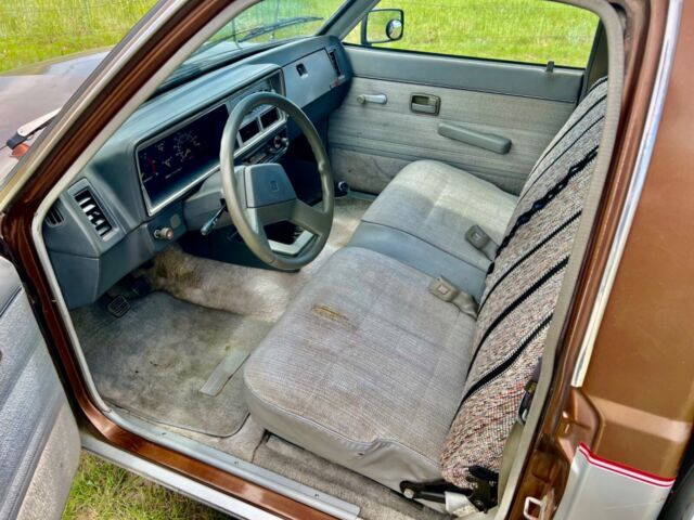 1984 Isuzu PUP - photo 11