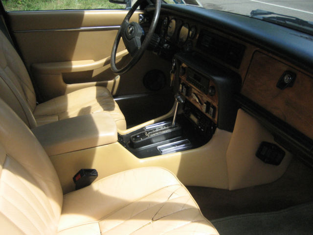 1984 Jaguar XJ6 - photo 5