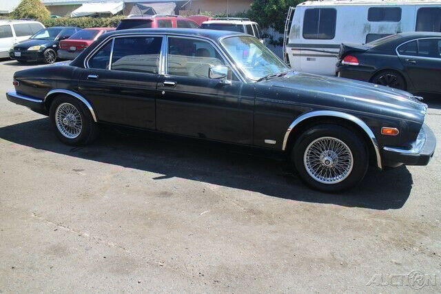1983 Jaguar XJ-Series XJ6 - photo 7