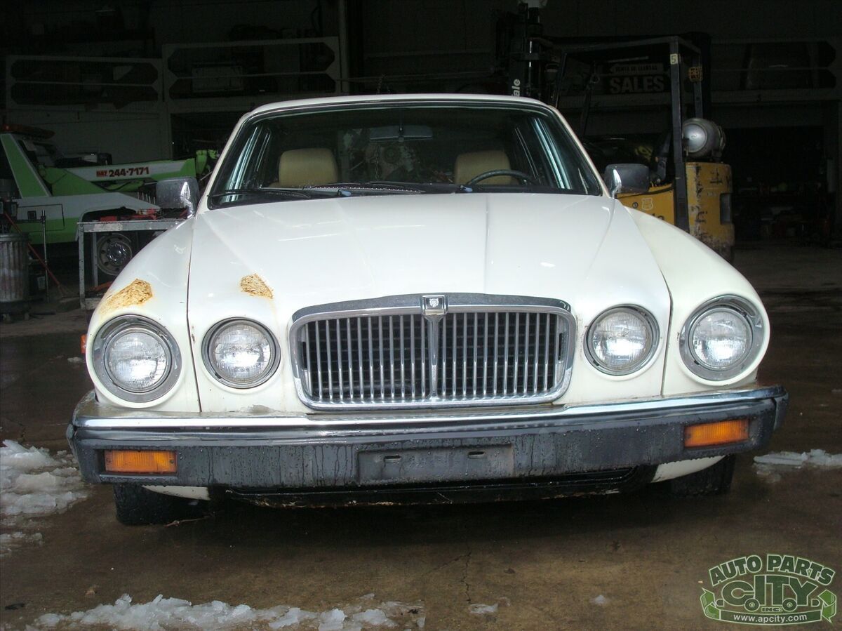 1984 Jaguar XJ6 WE SHIP ! - photo 13