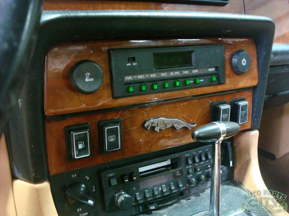 1984 Jaguar XJ6 WE SHIP ! - photo 8