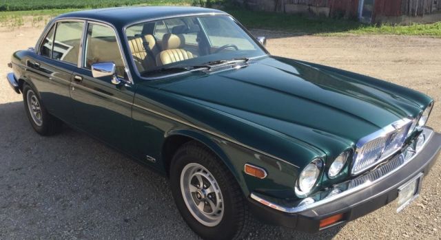 1984 Jaguar XJ6 - photo 11