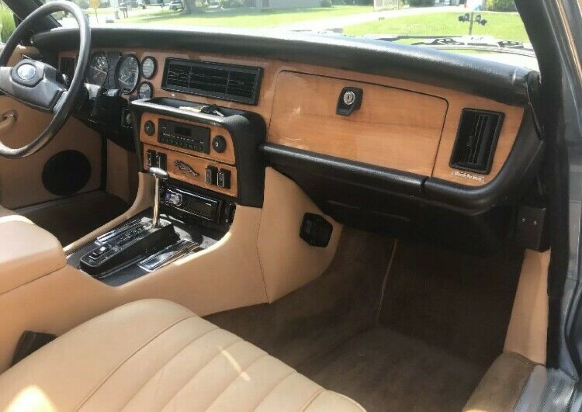 1984 Jaguar XJ6 - photo 5