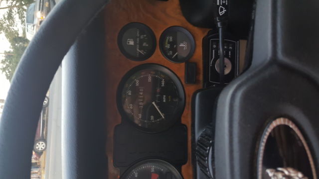 1984 Jaguar XJ6 Vanden Plas - photo 2