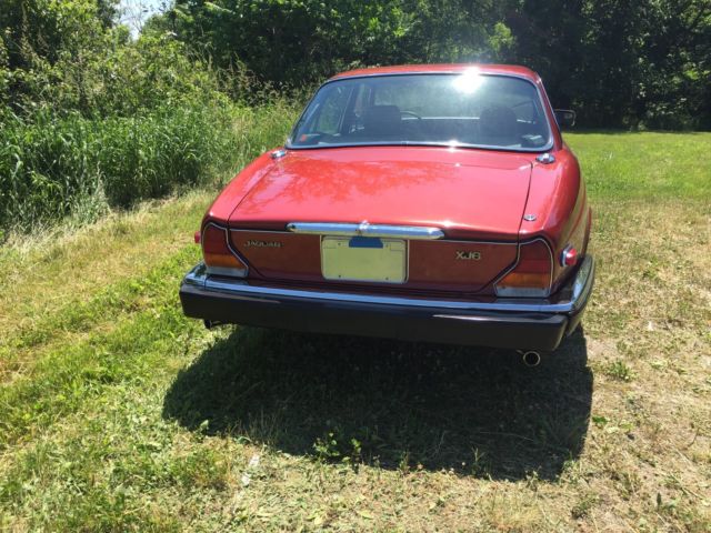 1984 Jaguar XJ6 - photo 4