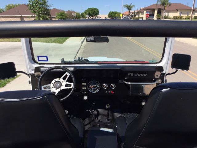 1984 Jeep CJ LAREDO - photo 6