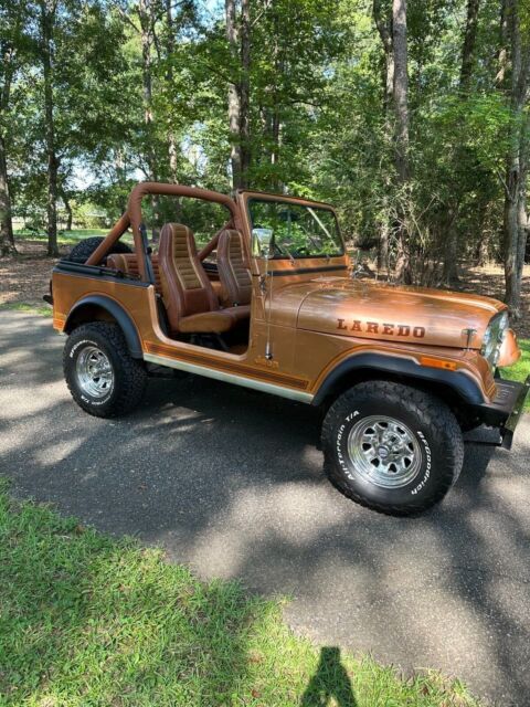 1984 Jeep CJ7 Laredo – 3K Cinnamon - 1 year only Paint Color - Clean 1984 Jeep CJ Laredo