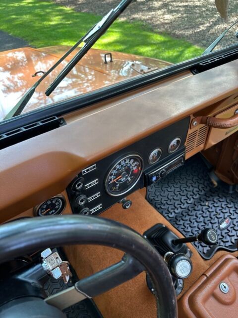 1984 Jeep CJ Laredo - photo 2