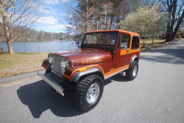 1984 Jeep CJ7 Laredo New Paint, Phoenix Graphics Decals and More 1984 Jeep CJ Laredo