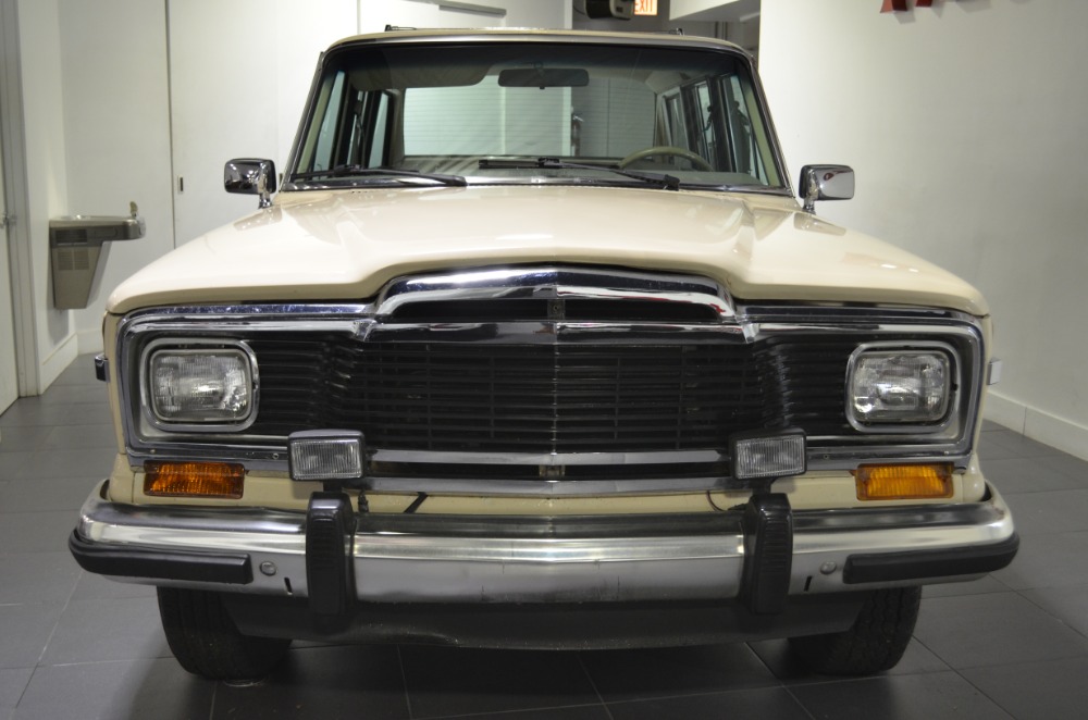 1984 Jeep Wagoneer -- - photo 3