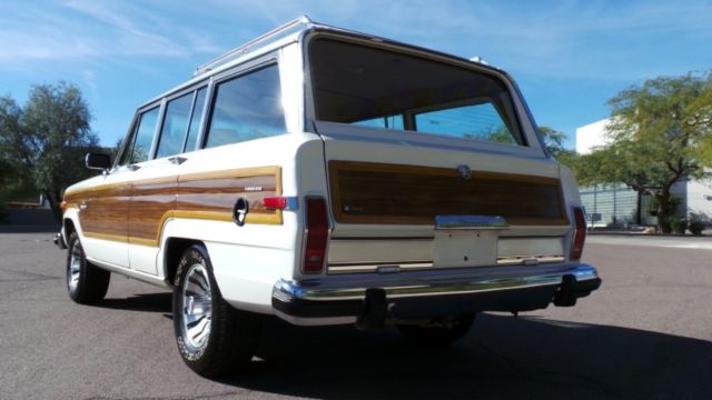1984 Jeep Wagoneer - photo 5