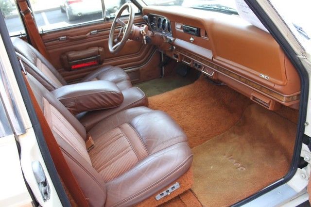 1984 Jeep Grand Wagoneer Limited 4X4 Grand - photo 8