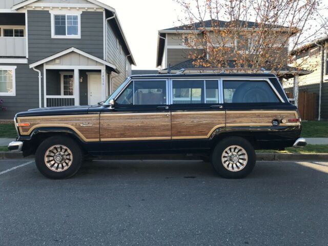 1984 Jeep Wagoneer - photo 2