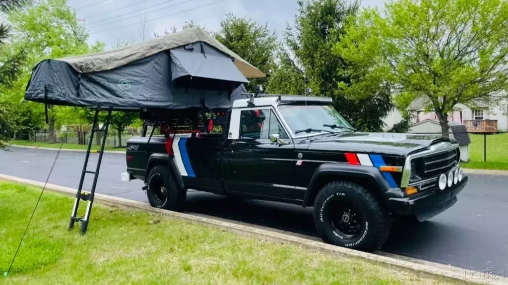 1984 Jeep j10 overlander Express Camper 4.2L I6 12V Pickup Truck 38ks 1984 Jeep J-10 Very Rare Camper Express