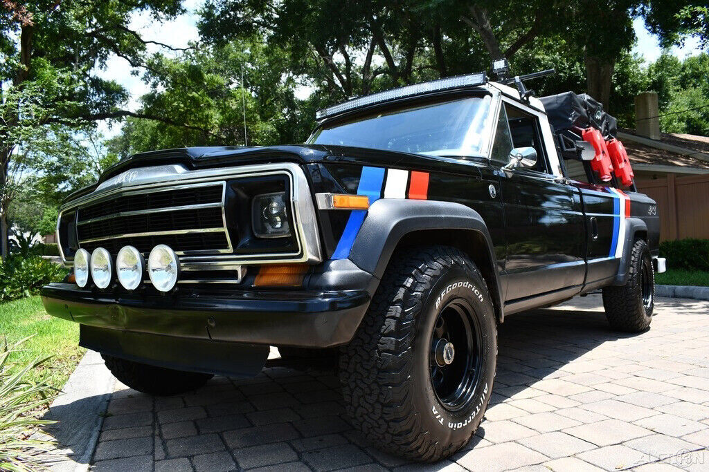 1984 Jeep J-10 Very Rare Camper Express - photo 10