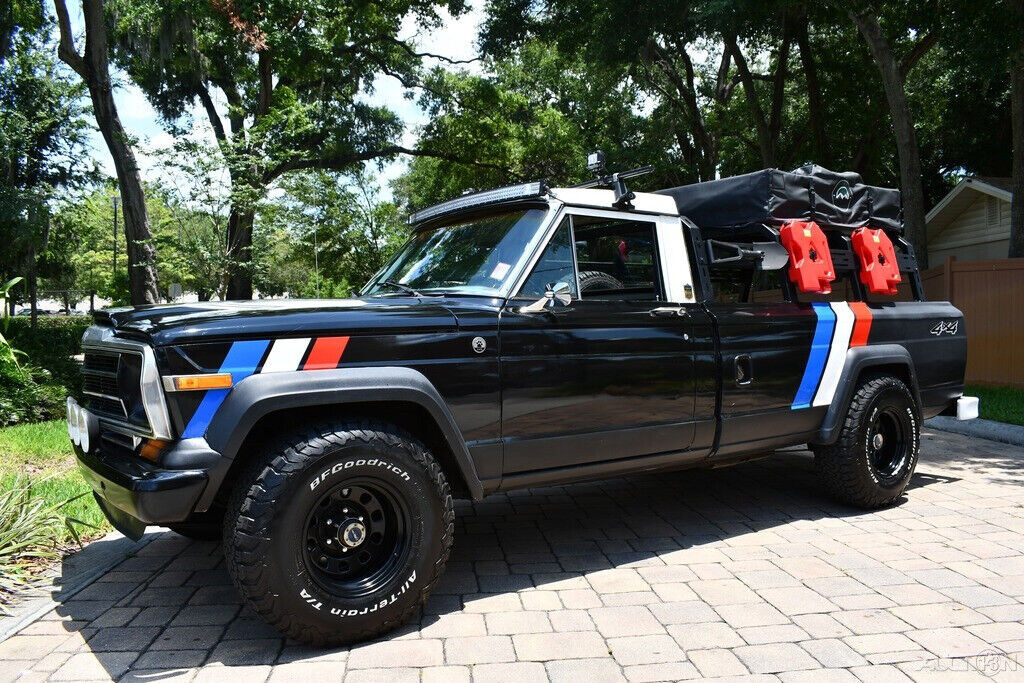 1984 Jeep J-10 Very Rare Camper Express - photo 11