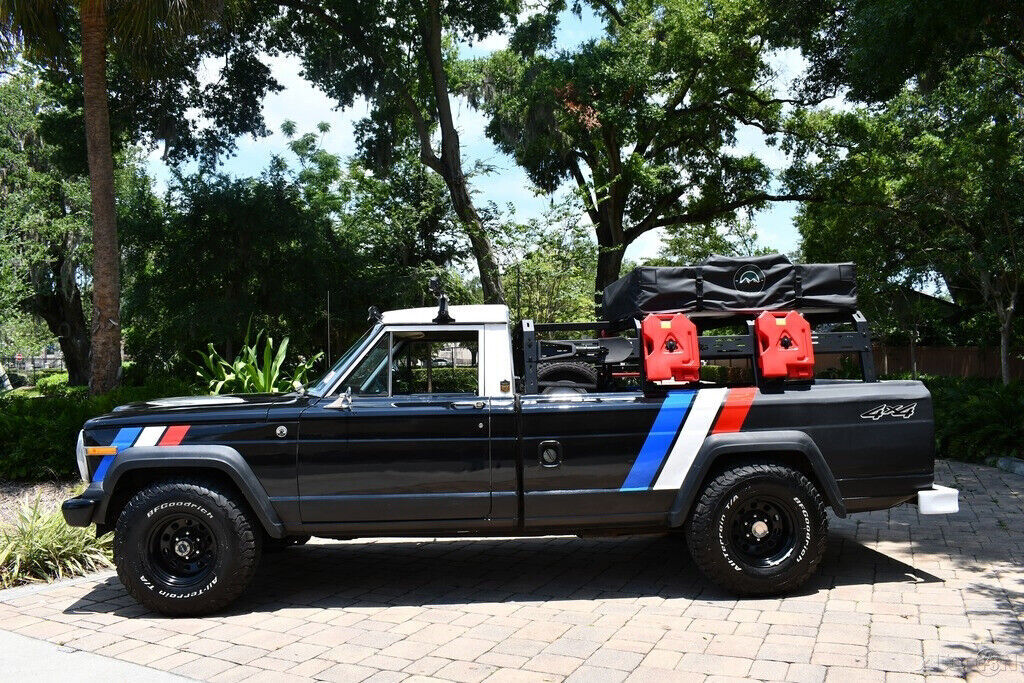 1984 Jeep J-10 Very Rare Camper Express - photo 12