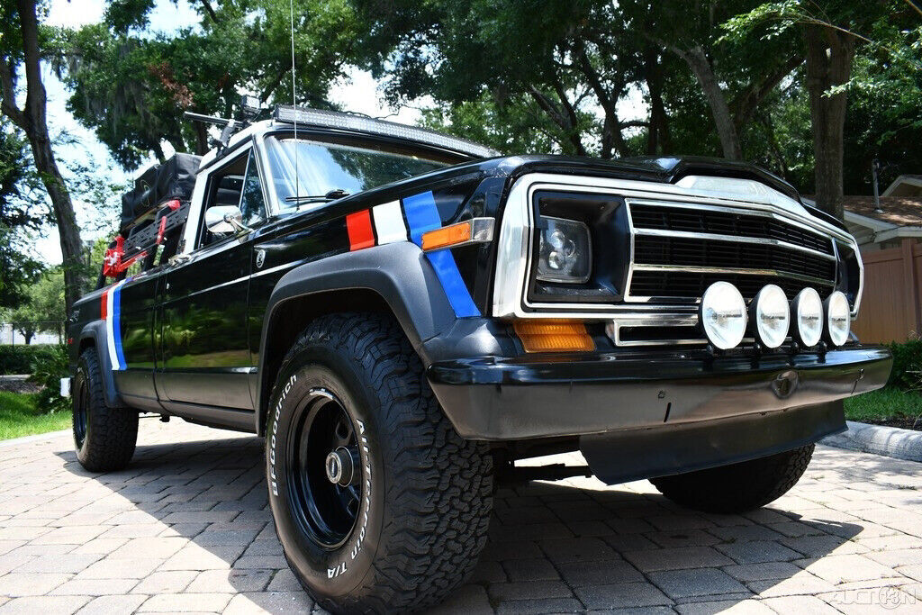 1984 Jeep J-10 Very Rare Camper Express - photo 6