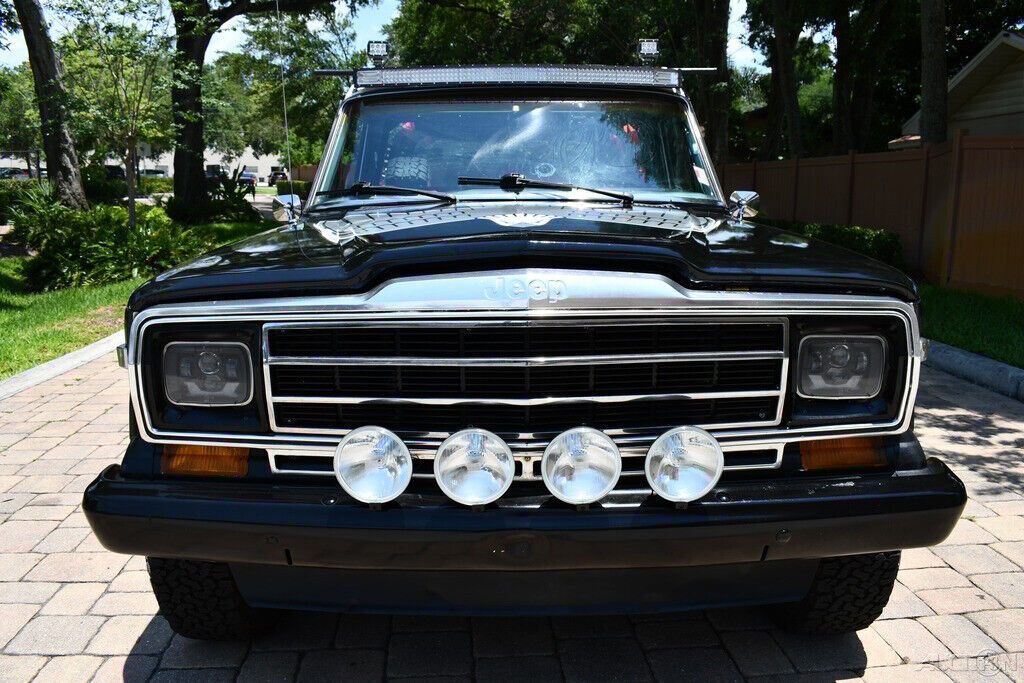 1984 Jeep J-10 Very Rare Camper Express - photo 7