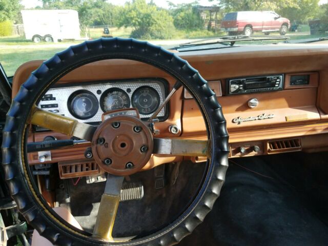 1984 Jeep J10, V8, auto. Price lowered $1000. 1984 Jeep J10