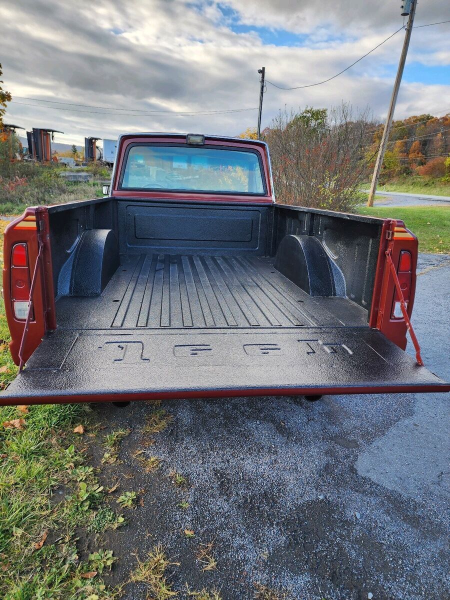 1984 Jeep Jeep Truck J10 - photo 11