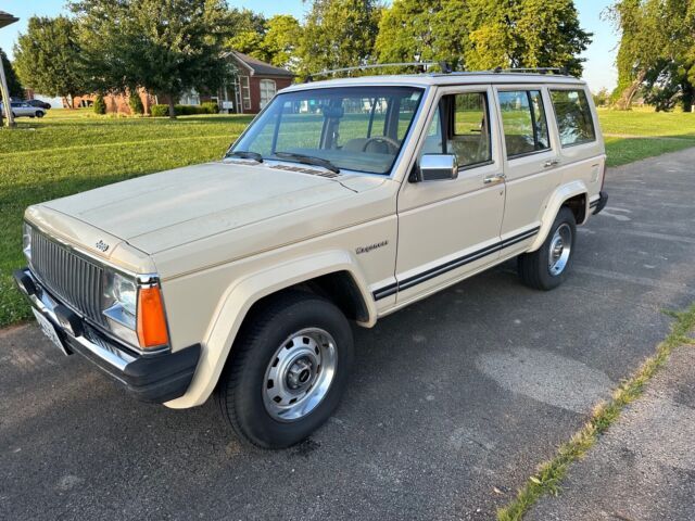 1984 Jeep Wagoneer - photo 5