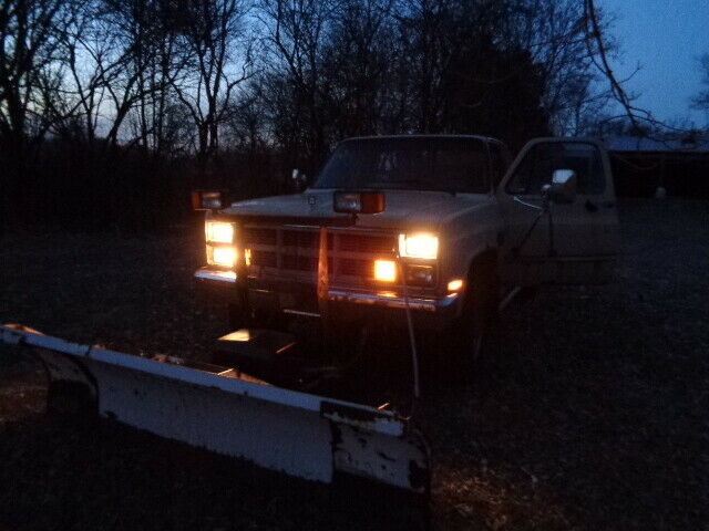 1984 GMC Sierra 2500 - photo 9