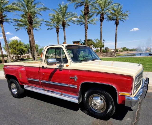 1984 Chevrolet C/K Pickup 3500 Silverado - photo 10