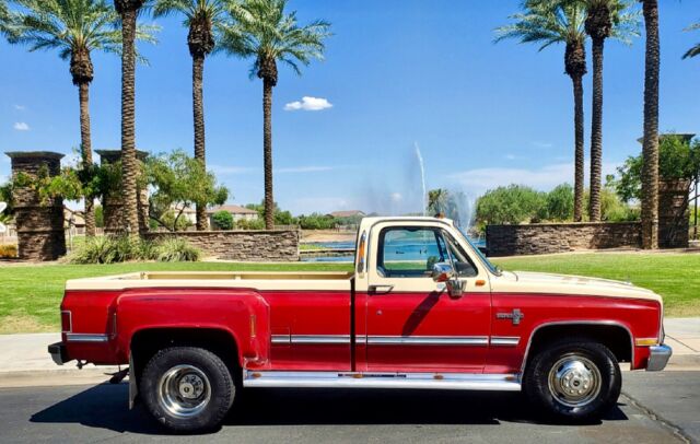 1984 Chevrolet C/K Pickup 3500 Silverado - photo 9