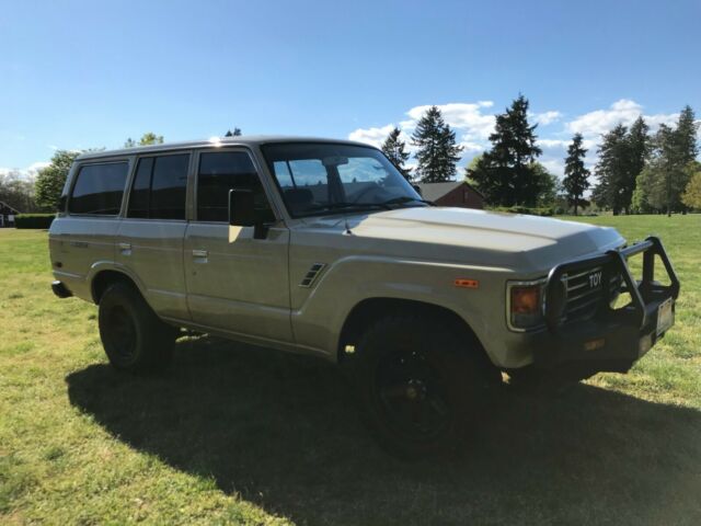 1984 Toyota Land Cruiser FJ60 - photo 11