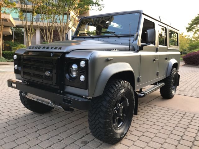 1984 Land Rover Defender 110 - photo 11