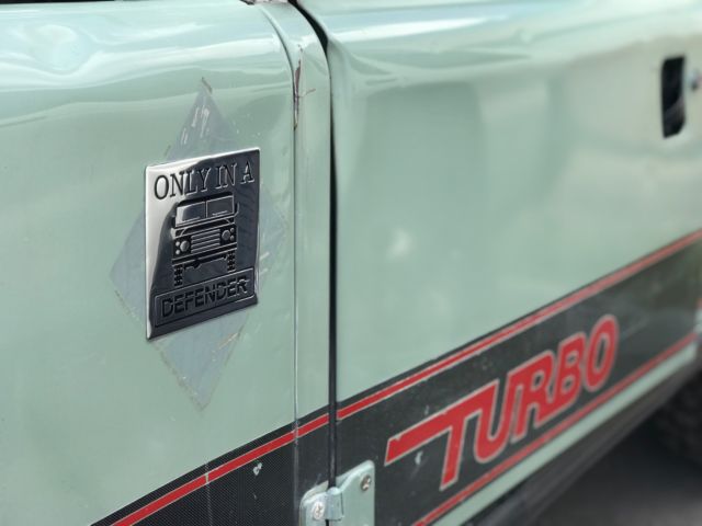1984 Land Rover Defender 110 TURBO DIESEL NO RESERVE! - photo 7