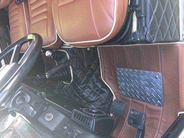1984 Land Rover Defender 110 - photo 7